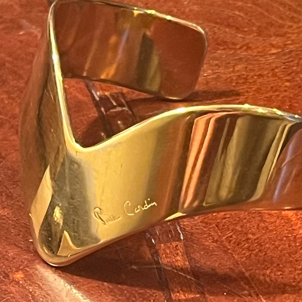 Pierre Cardin Gold Bracelet